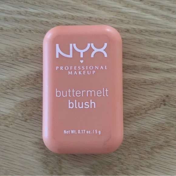Buttermelt Blush - Picture 2 of 3